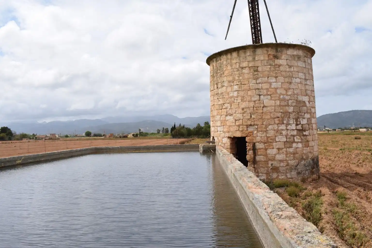 Vista exterior de Finca rústica en venta en Sa Pobla con Jardín privado