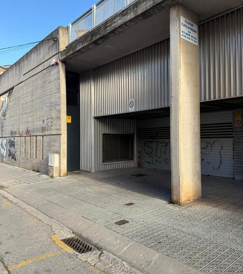 Photo 2 of Garage to rent in Carrer Trieta, Fonts dels Capellans - Sagrada Família, Barcelona