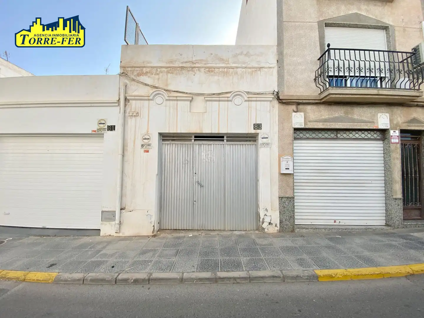 Vista exterior de Casa o chalet en venta en Almería con Trastero