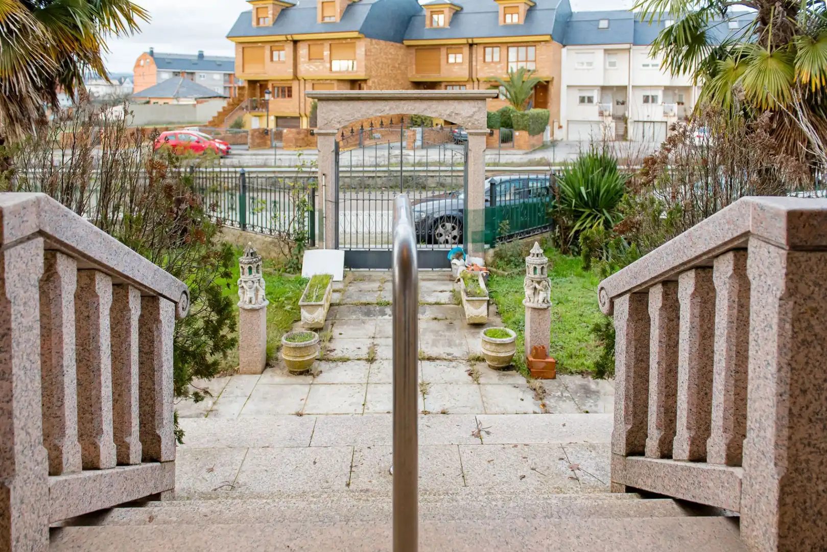Jardín de Casa o chalet en venta en Ponferrada con Calefacción, Jardín privado y Terraza