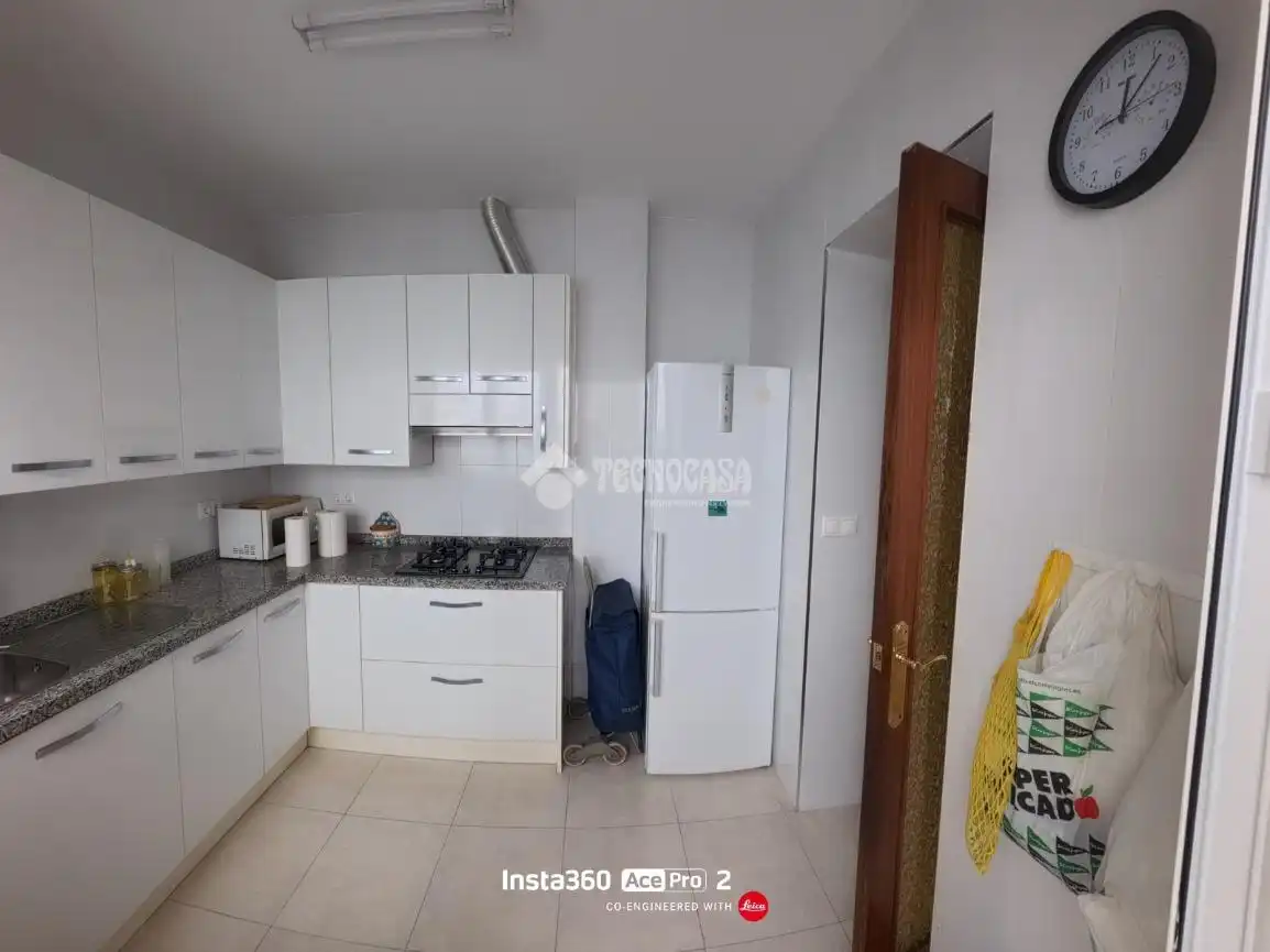 Cocina de Piso en venta en Alicante / Alacant con Calefacción
