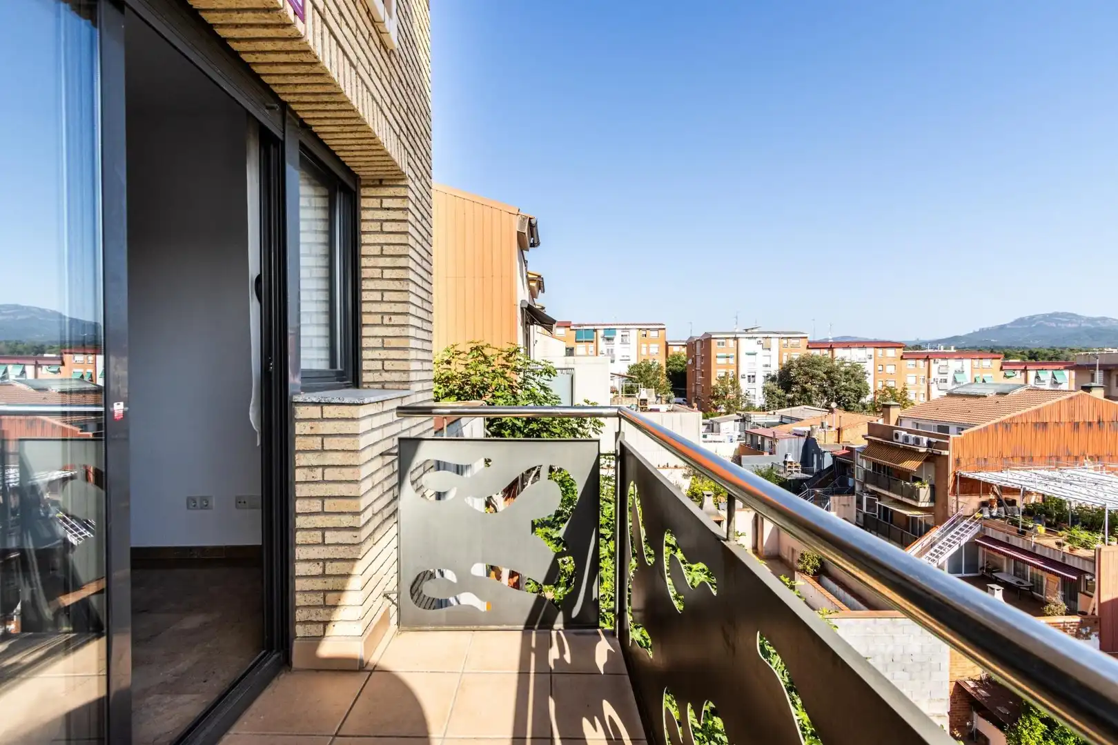 Terraza de Ático en venta en Sabadell con Aire acondicionado, Calefacción y Alarma