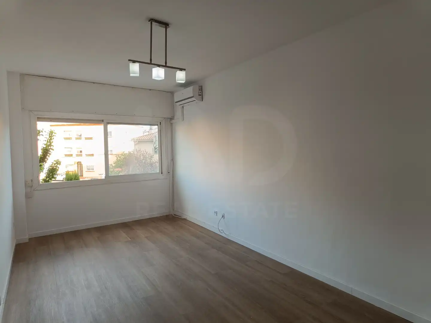 Flat with lift for sale in Sant Andreu, imagen 2