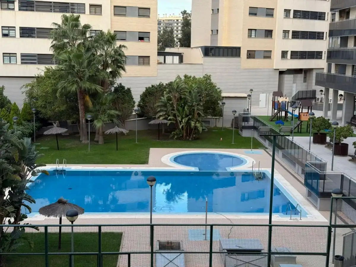 Habitació a Paus - Poligono San Blas