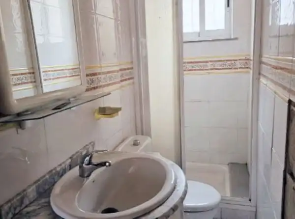 Badezimmer von Haus oder Chalet zum Verkauf in Elche / Elx mit Heizung, Terrasse und Abstellraum