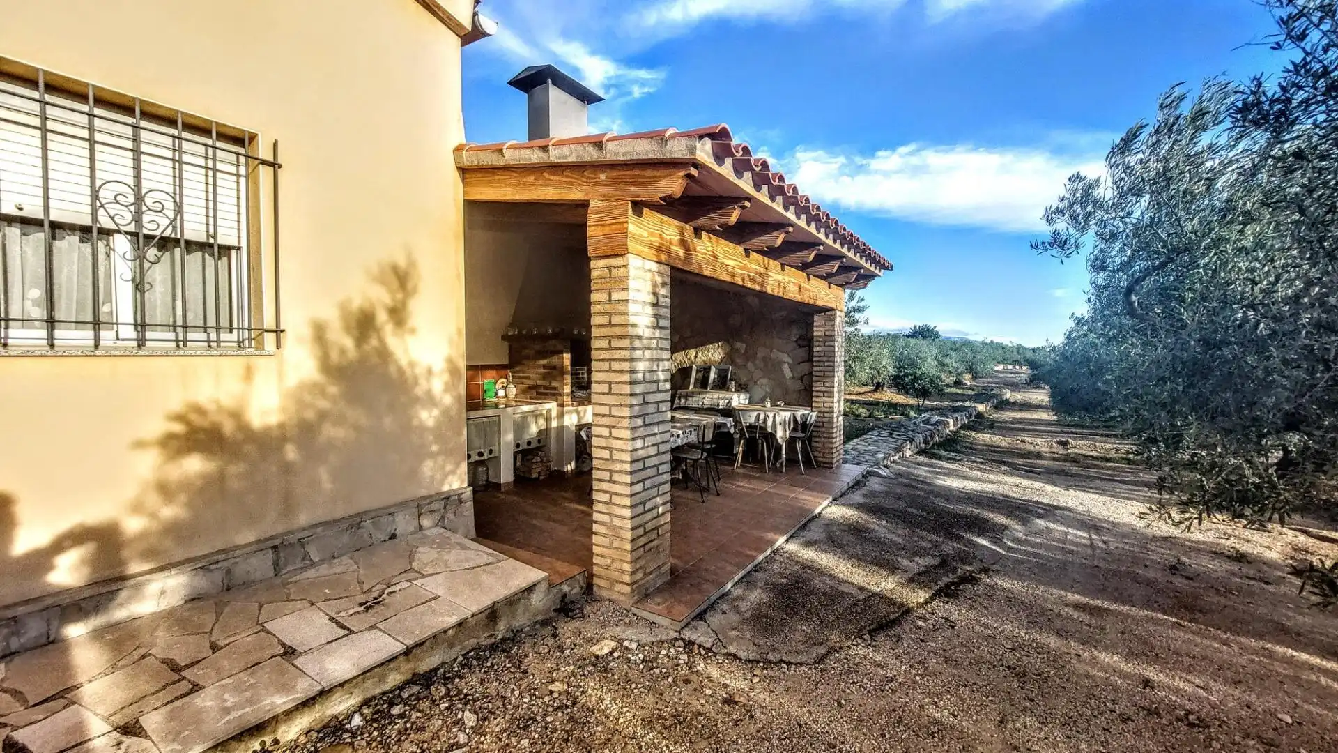 Finca rústica en venda en L'Ametlla de Mar  amb Jardí privat, Terrassa i Moblat