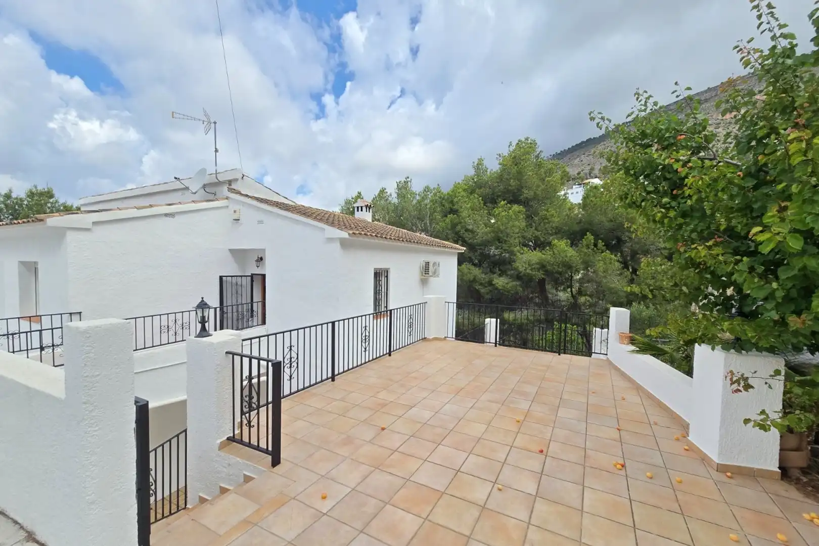 Vista exterior de Casa o chalet en venta en Altea con Aire acondicionado, Calefacción y Terraza