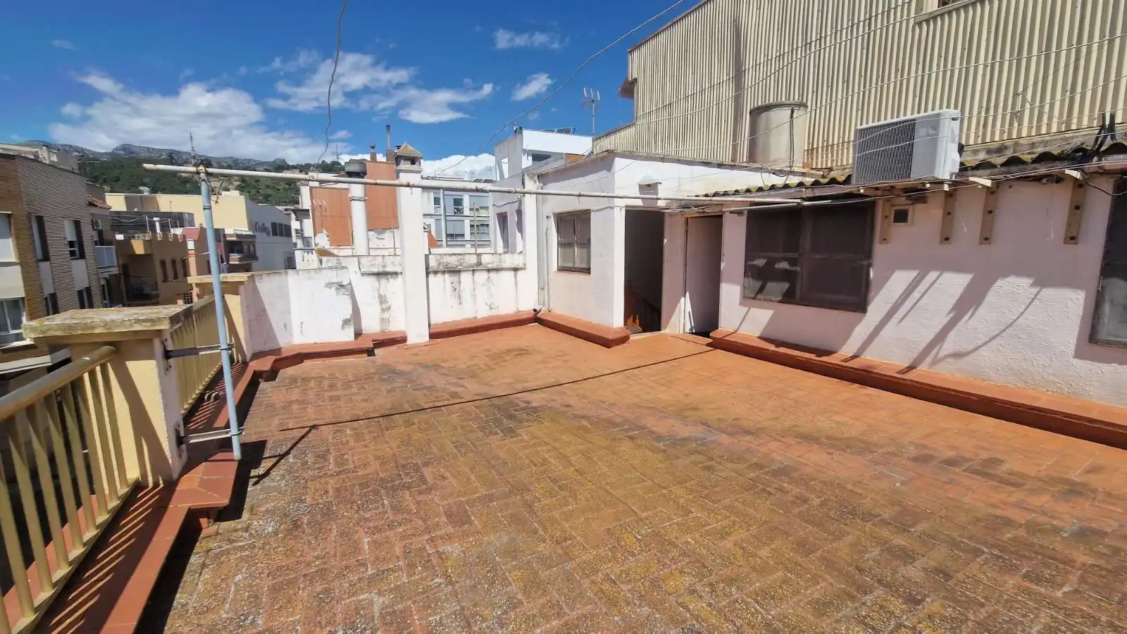 Vista exterior de Casa o xalet en venda en La Ràpita amb Terrassa