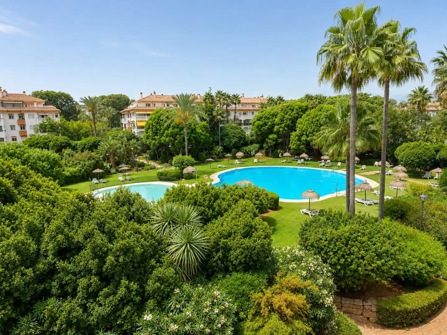 Jardí de Apartament de lloguer en Marbella amb Calefacció, Jardí privat i Piscina comunitària