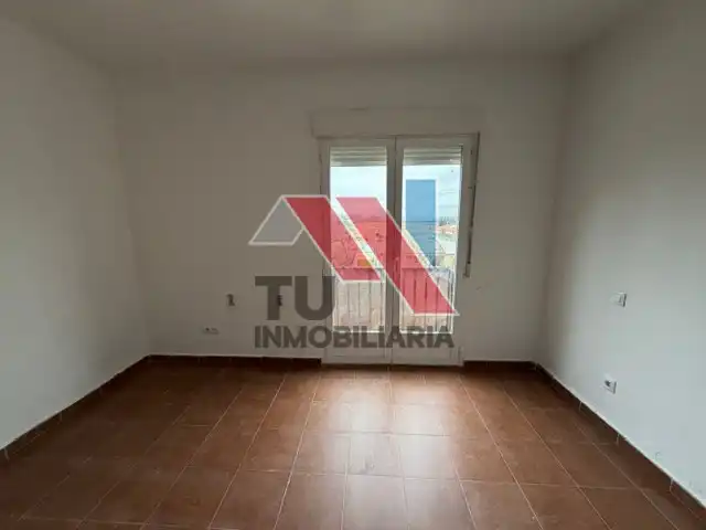 Dormitori de Casa o xalet en venda en Otero amb Calefacció, Jardí privat i Balcó