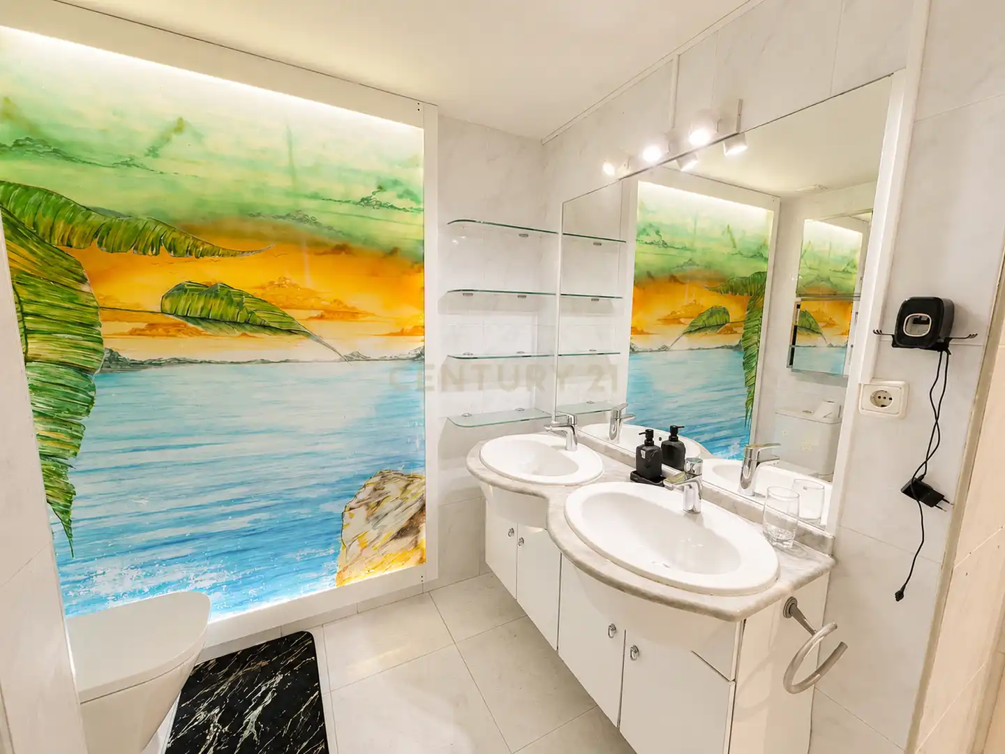 Wohnungen zur Miete in CL DE S'ILLA PLANA 1025 EDIFICIO AQUATIC PARKEIVIS, Marina Botafoc - Platja de Talamanca