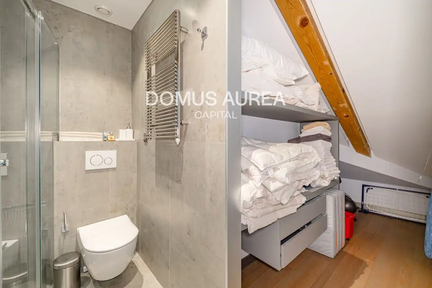 Dúplex de alquiler en Madrid con Calefacción, Terraza y Amueblado
