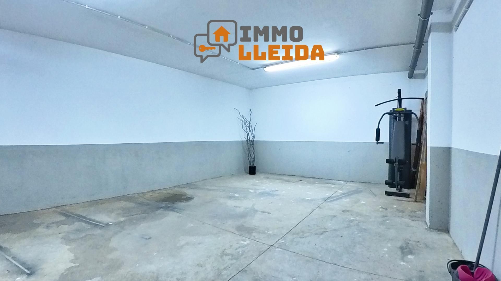 Single-family semi-detached for sale in Balaguer  with Heating, Private garden and Terrace