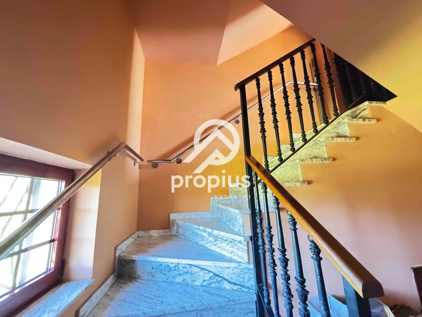 Casa o chalet en venta en Avilés con Calefacción, Jardín privado y Parquet