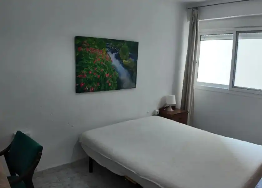 Schlafzimmer von Wohnung zur Miete in Valencia mit Klimaanlage, Heizung und Möbliert
