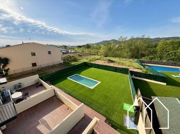 Dúplex amb piscina en venda a Doctor Josep Maria Vilaseca