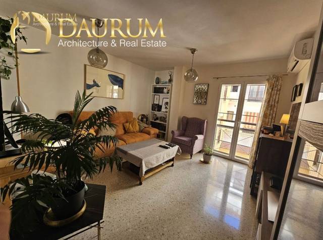 Piso en Venta en Picacho en La Victoria