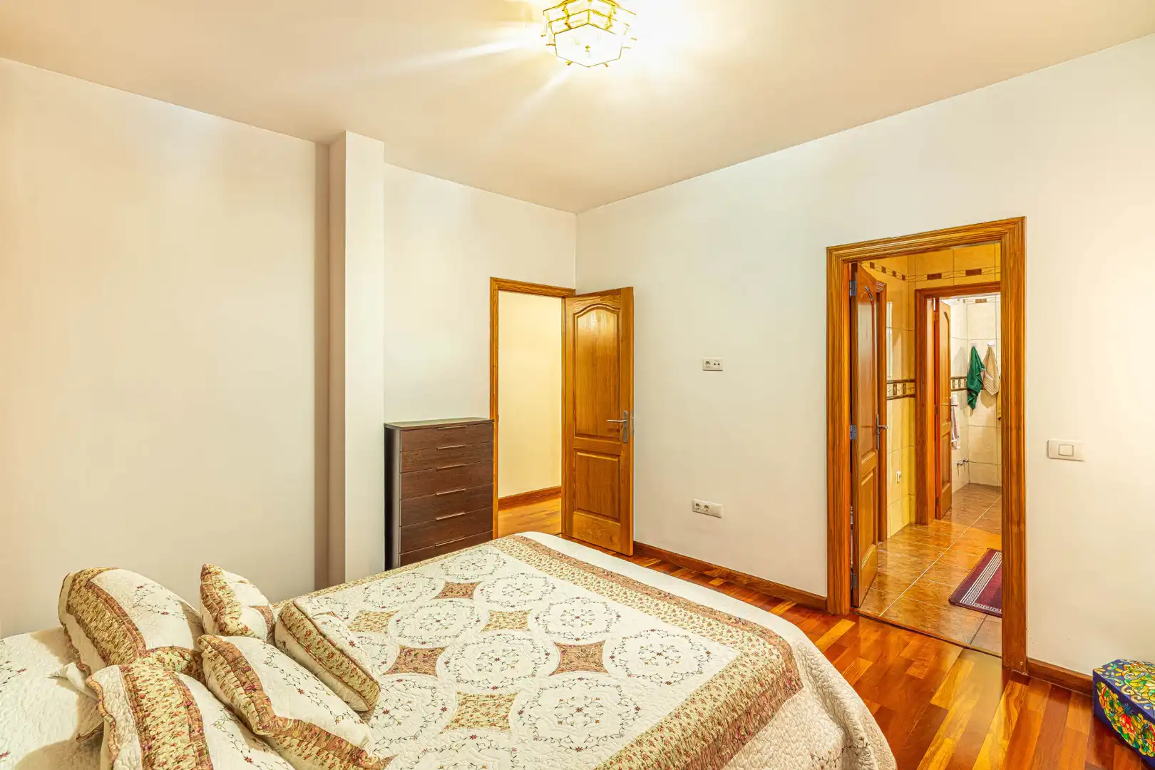 Habitación de Casa adosada en venta en San Cristóbal de la Laguna con Jardín privado, Terraza y Trastero