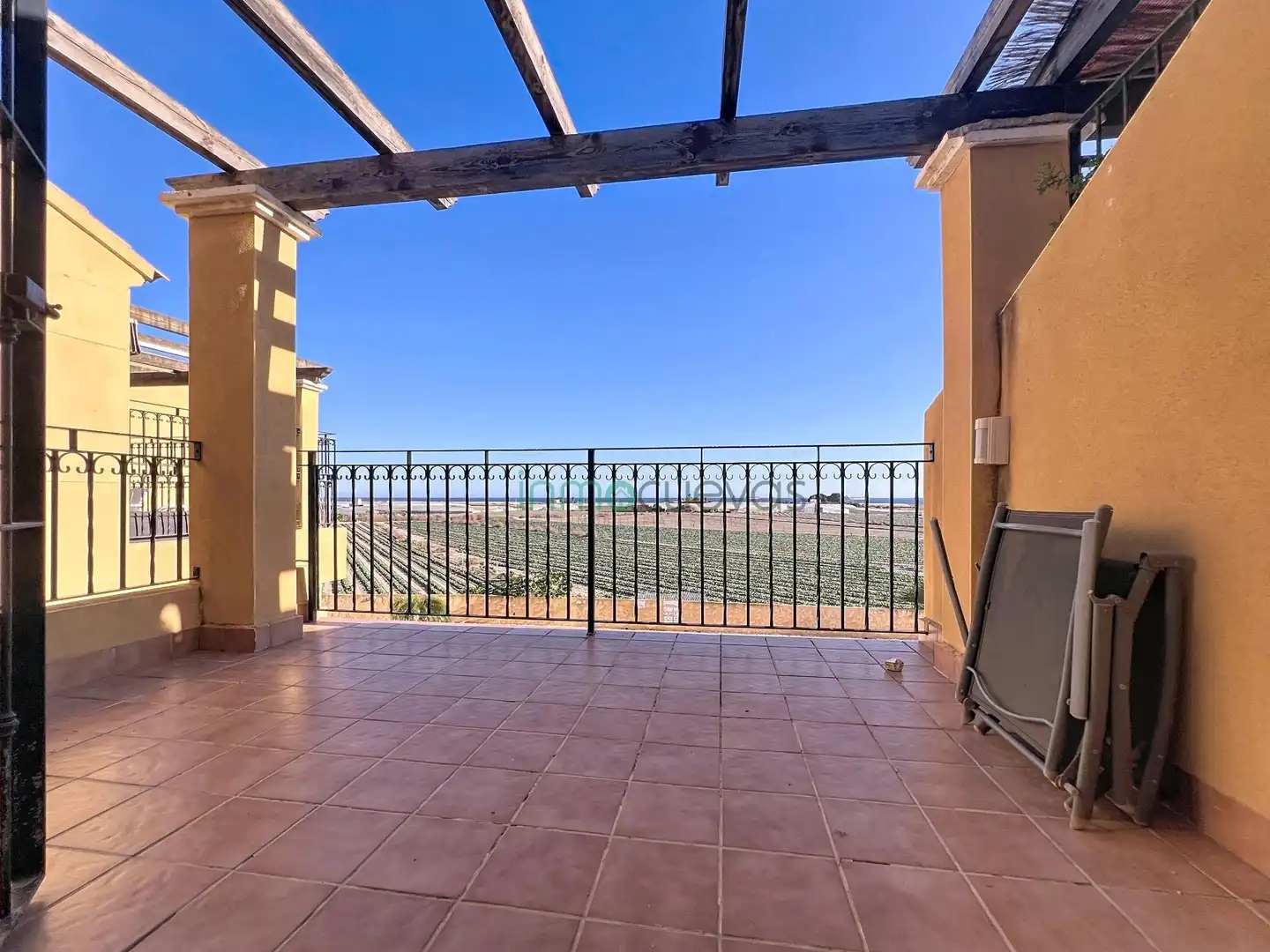 Àtic amb piscina en venda a Palomares