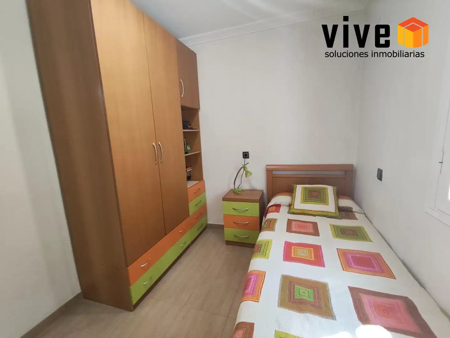 Bedroom of Flat for sale in Sevilla  with Air Conditioner
