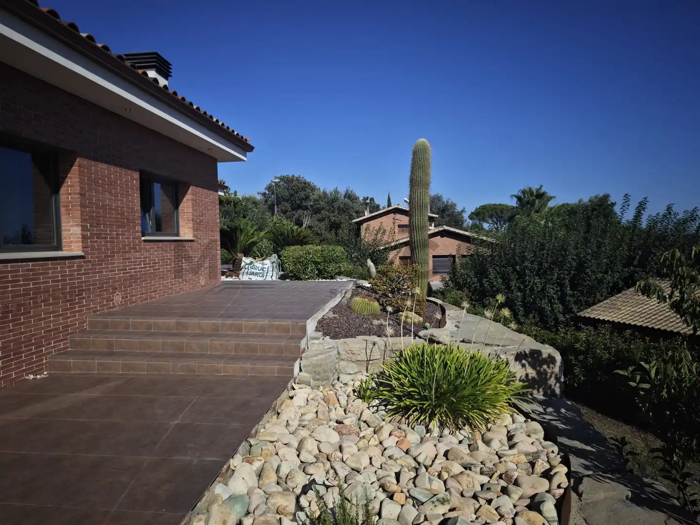 Casa amb piscina en venda a GRIVA, imagen 5