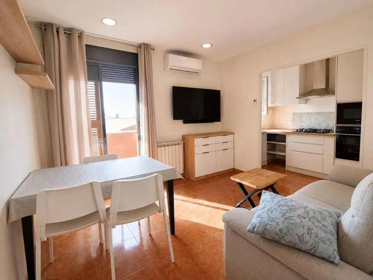 Sala de estar de Piso en venta en Terrassa con Aire acondicionado, Calefacción y Parquet