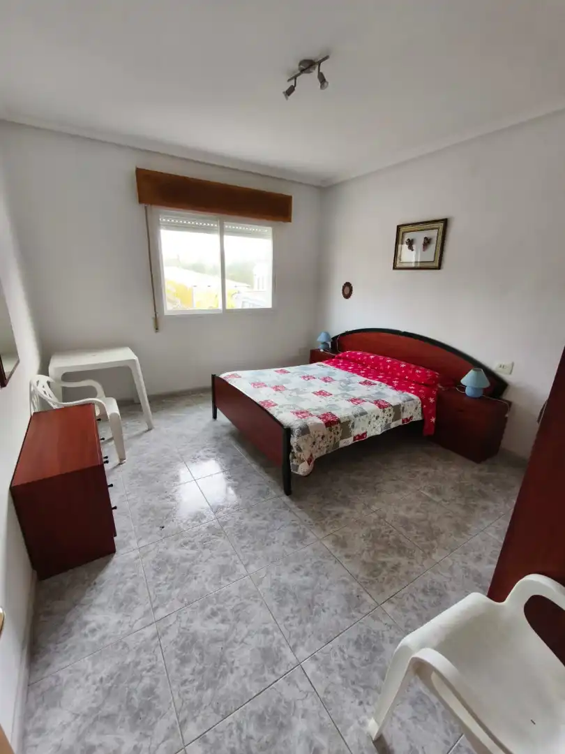 Dormitori de Casa o xalet en venda en Taboadela amb Jardí privat, Traster i Moblat
