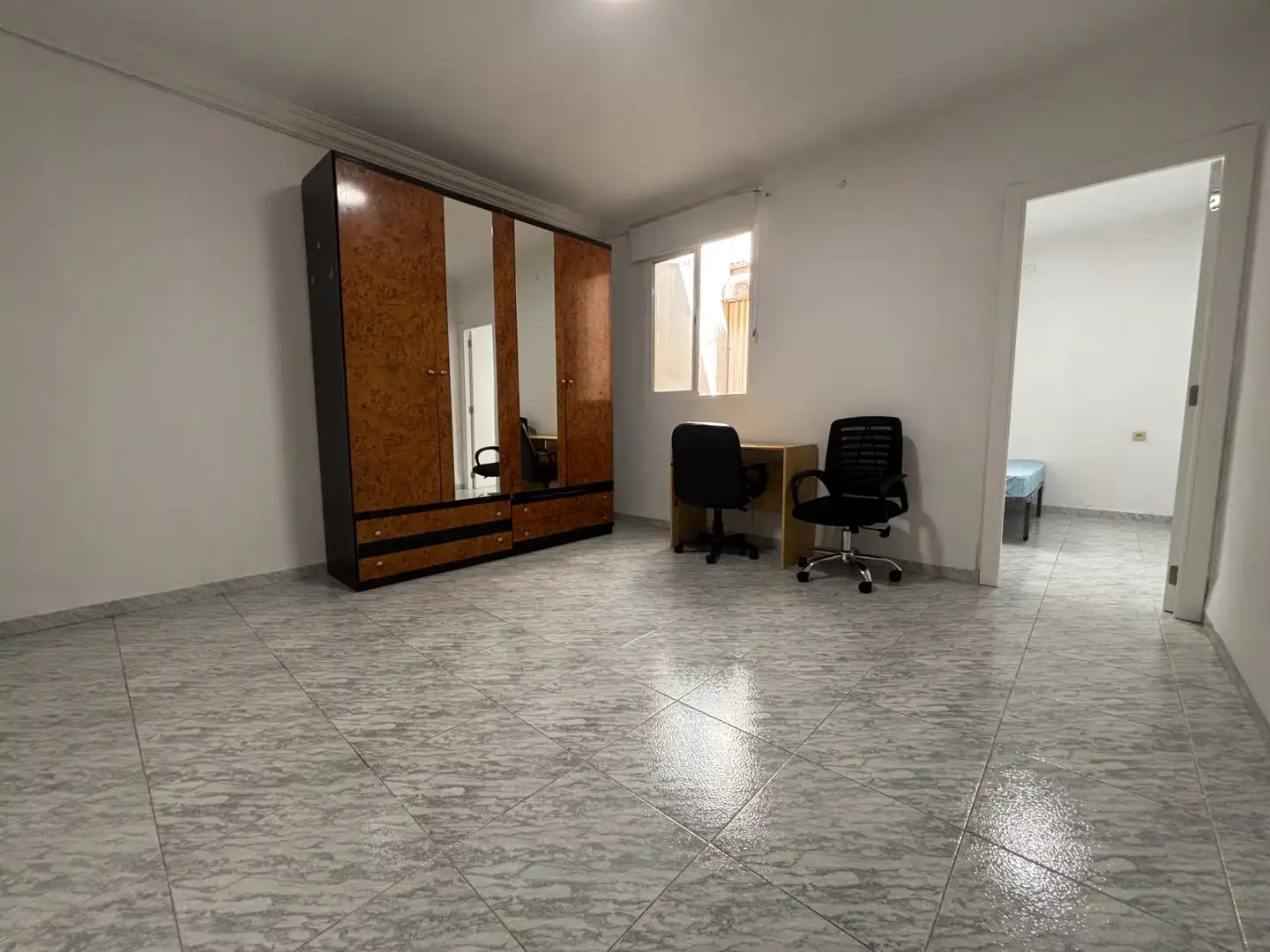 Schlafzimmer von Wohnung zum Verkauf in Castellón de la Plana / Castelló de la Plana mit Abstellraum, Möbliert und Ofen