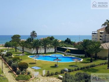Appartement compact avec piscine à vendre à Les Marines a Denia