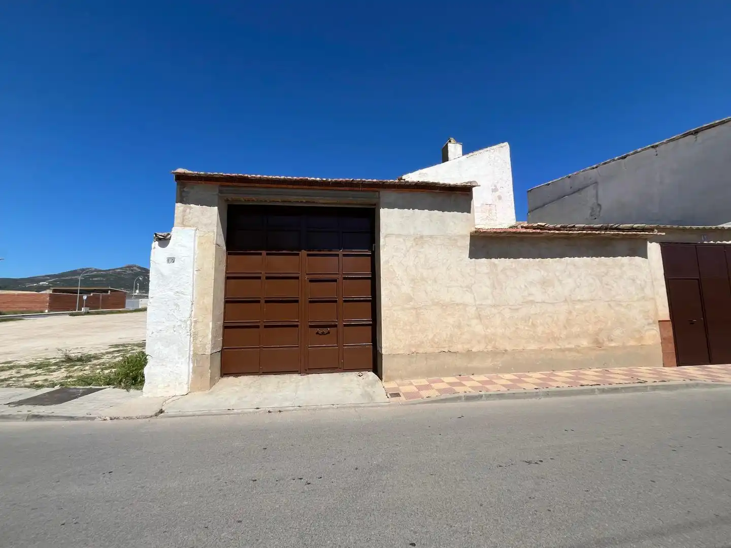 Terreno residenziale in vendita a Avenida de la Virgen, imagen 2