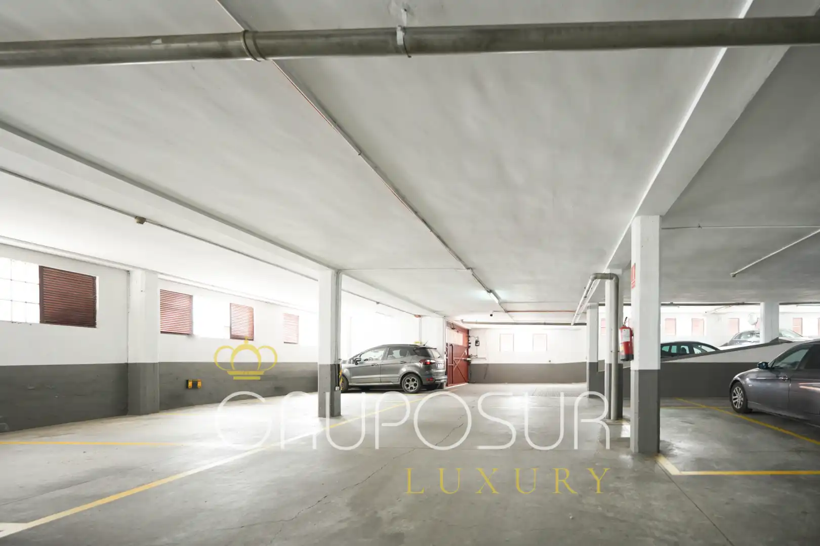 Parkplatz von Wohnung zum Verkauf in Valladolid mit Heizung, Privatgarten und Parkett