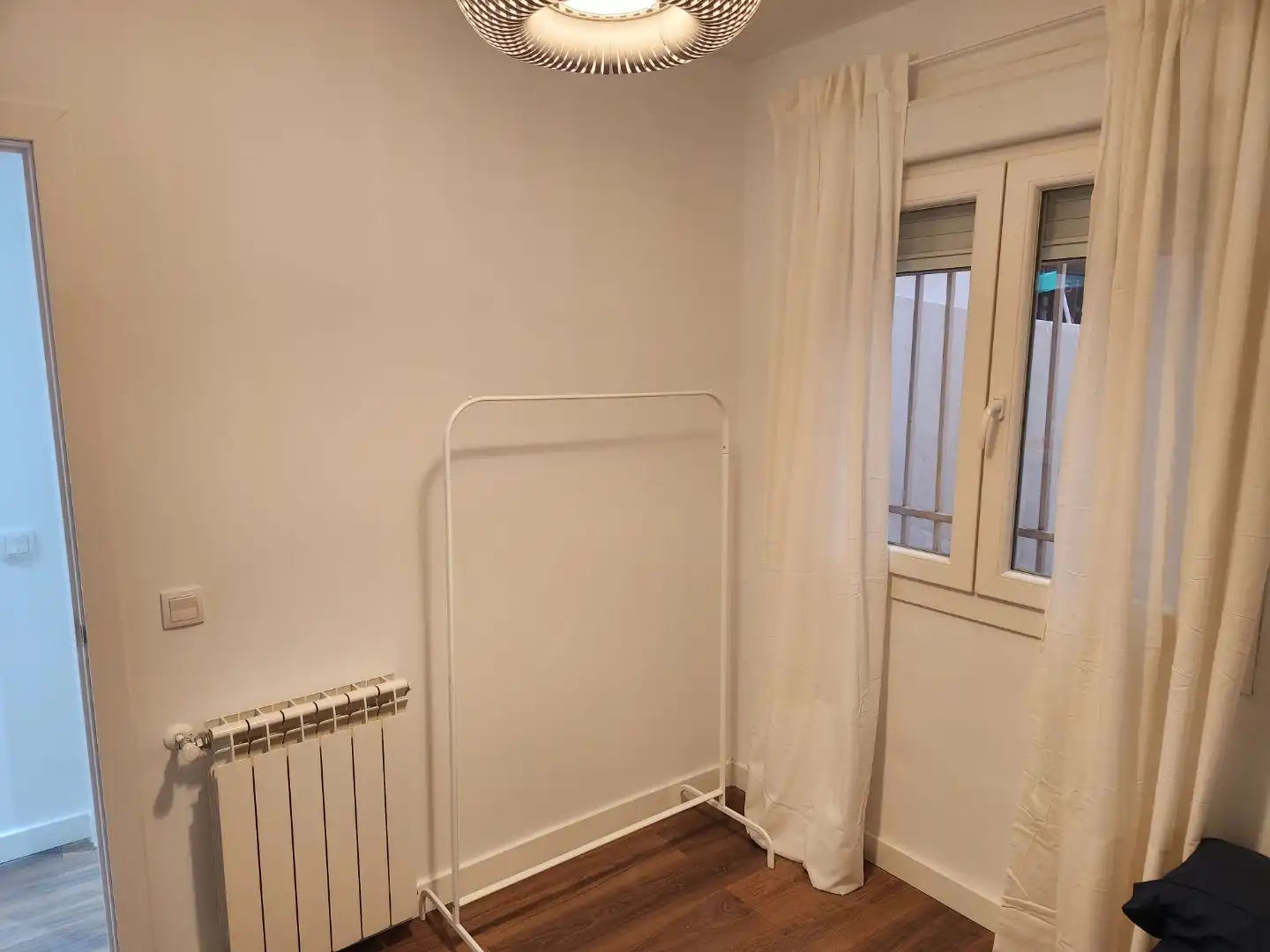 Schlafzimmer von Wohnung zur Miete in Benavente mit Terrasse, Möbliert und Ofen