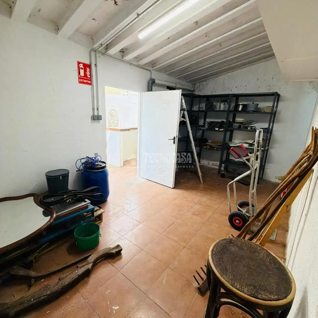 Commercial properties for sale in Villaconejos  with Air Conditioner