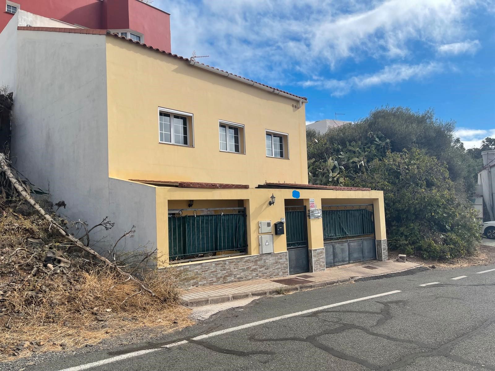 Vista exterior de Casa o xalet en venda en Ingenio amb Moblat, Forn i Rentadora