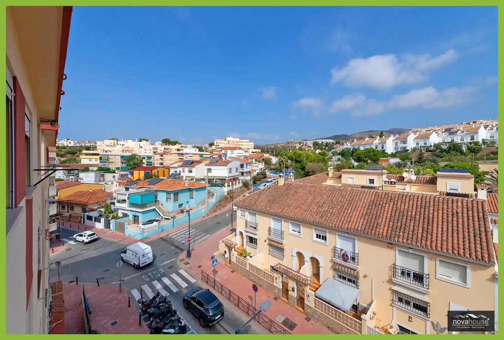 Exterior view of Flat for sale in Rincón de la Victoria  with Air Conditioner, Terrace and Alarm