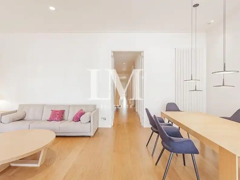 Apartament amb terrassa de lloguer a CORTS CATALANES, imagen 10