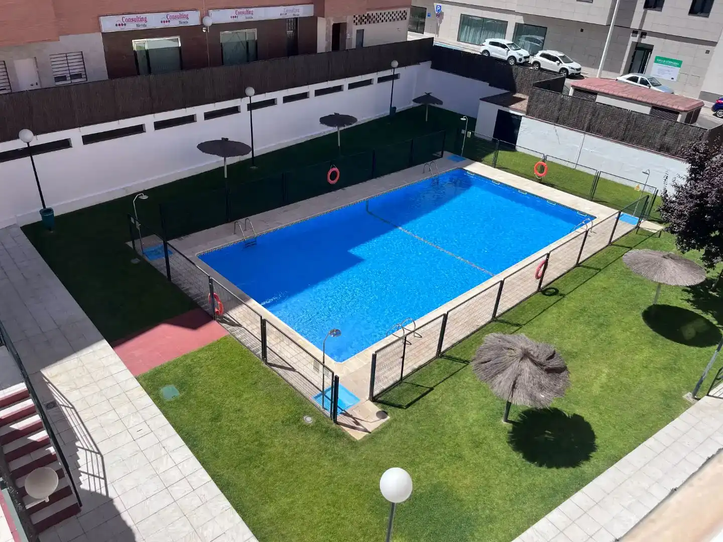 Schwimmbecken von Wohnung zur Miete in Mérida mit Klimaanlage, Parkett und Schwimmbad