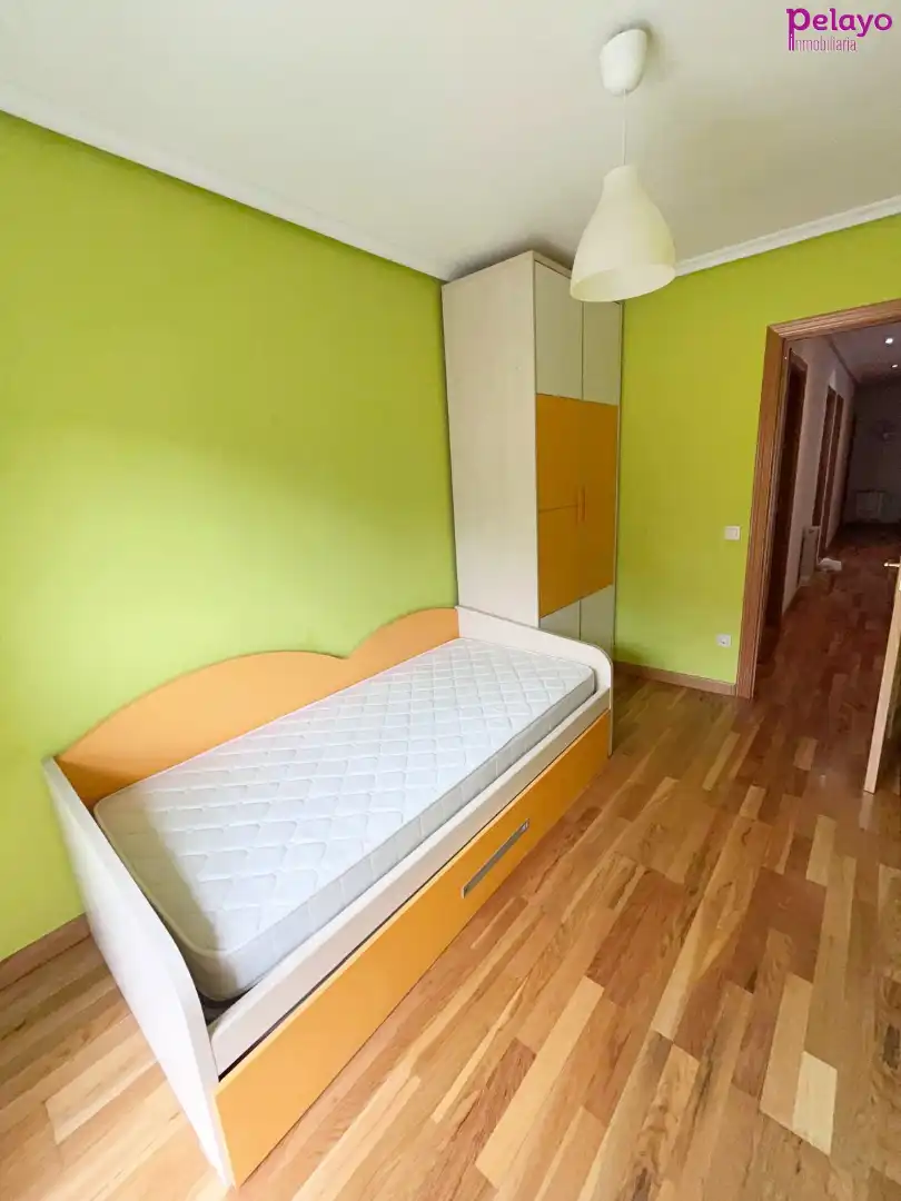 Bedroom of Flat for rent in Reocín  with Heating, Storage room and Furnished