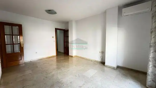 Wohnzimmer von Wohnung zur Miete in Granada mit Klimaanlage, Heizung und Waschmaschine