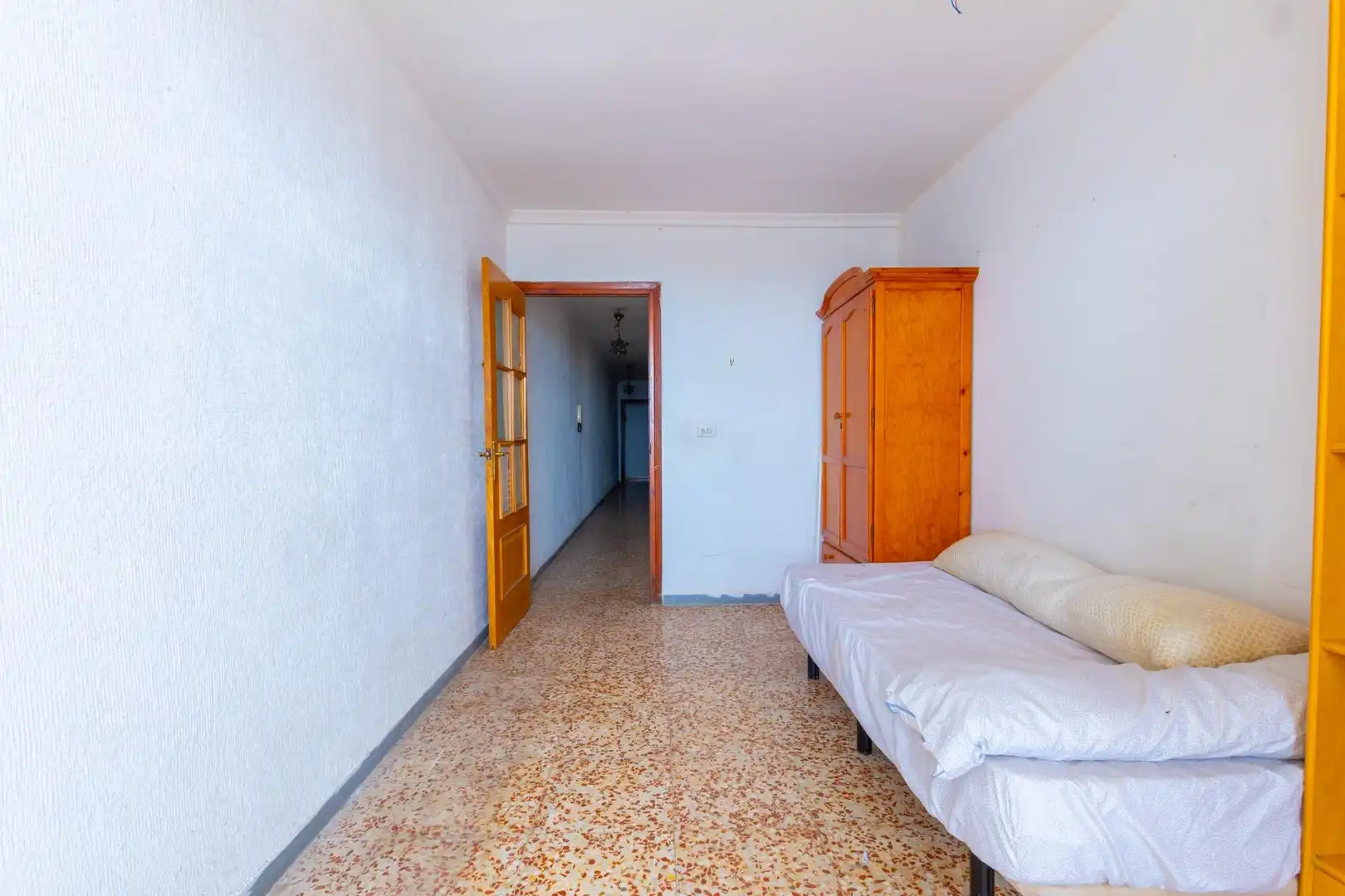 Erdgeschoss zum Verkauf in Águilas mit Privatgarten, Terrasse und Möbliert