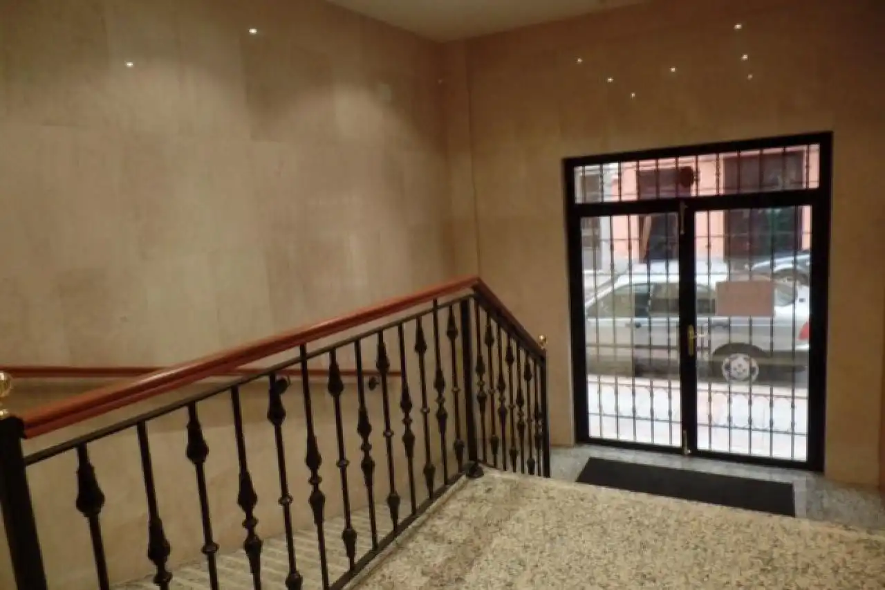 Apartament de lloguer a Calle Bernardo Del Carpio, Centro Ciudad