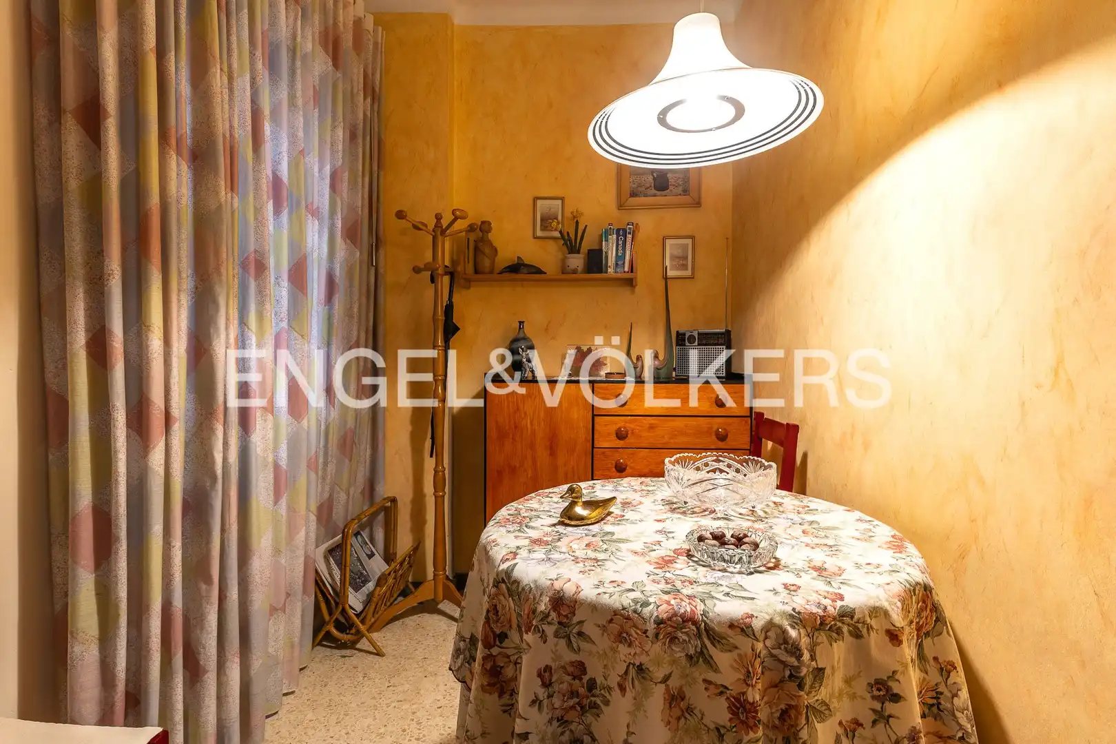 Comedor de Piso en venta en Barcelona con Aire acondicionado, Calefacción y Balcón
