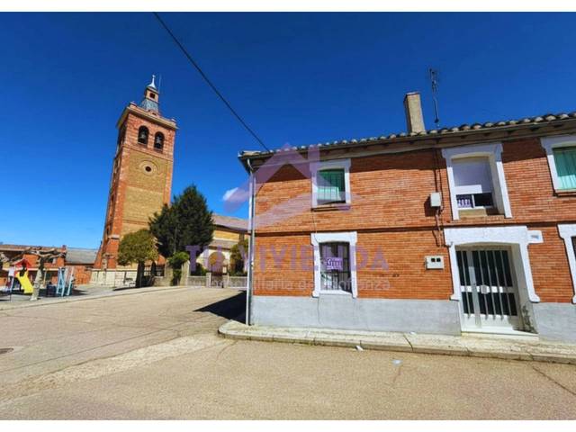 Casa-chalet en Venta en Calle Iglesia, 14 en Villaherreros