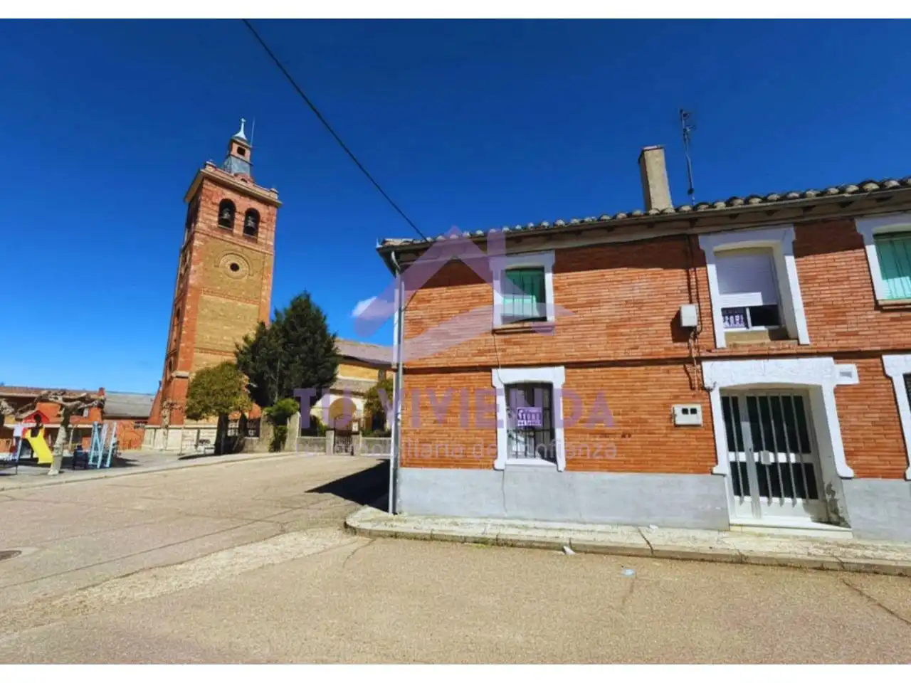 Exterior view of Houses for sale in Villaherreros  with Heating
