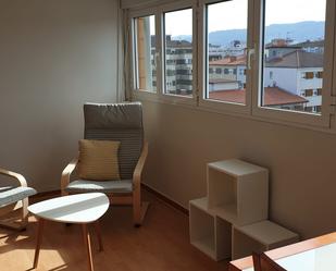Sala d'estar de Pis de lloguer en Gijón  amb Terrassa