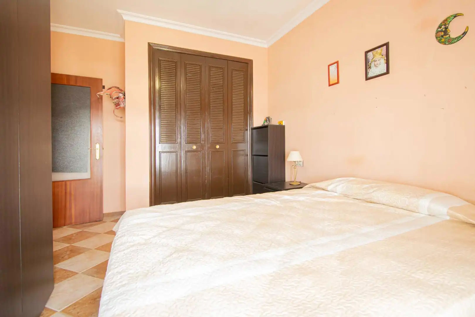 Dormitori de Casa o xalet en venda en La Rinconada amb Terrassa i Piscina