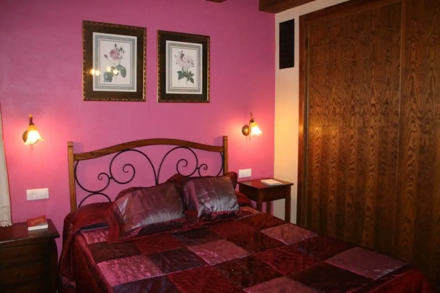 Schlafzimmer von Einfamilien-Reihenhaus zum Verkauf in Morella mit Terrasse, Abstellraum und Möbliert