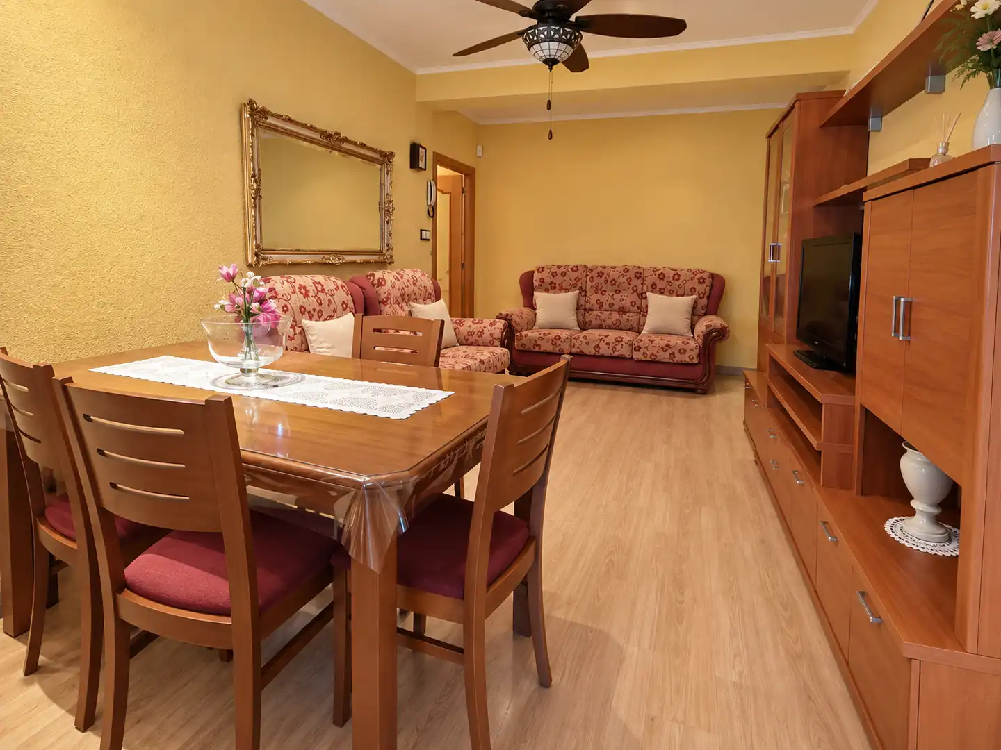 Flat with terrace for sale in Calle de Pedro Laborde, imagen 6