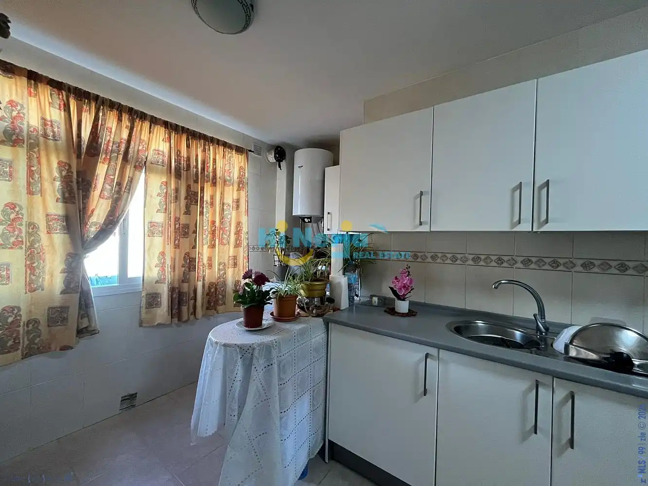 Cuina de Apartament en venda en Vélez-Málaga amb Aire condicionat, Calefacció i Terrassa