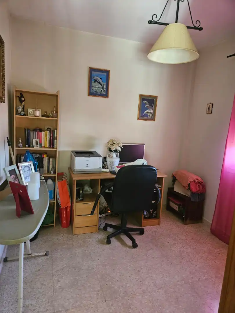 Dormitori de Casa o xalet en venda en La Línea de la Concepción amb Jardí privat, Terrassa i Traster